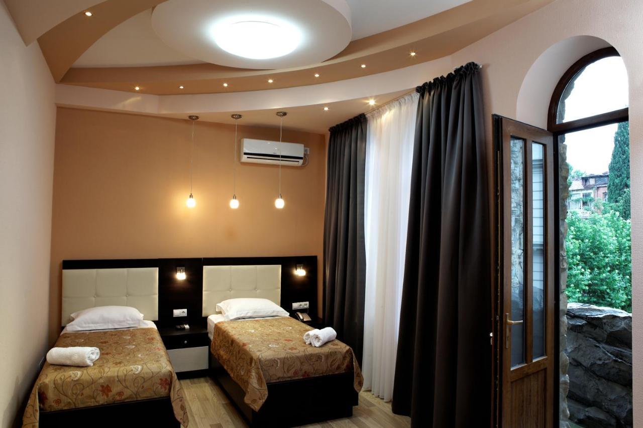 Coral Boutique Hotel Тбилиси Экстерьер фото