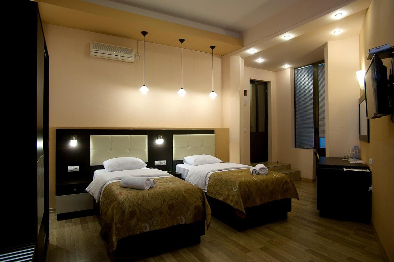 Coral Boutique Hotel Тбилиси Экстерьер фото